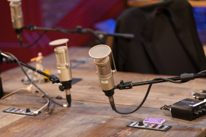 Nice photo of The set of Tech News Today at the TWiT Brickhouse