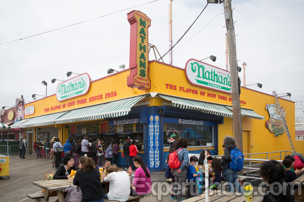 Nice photo of Nathans On The Boardwalk Coney Island