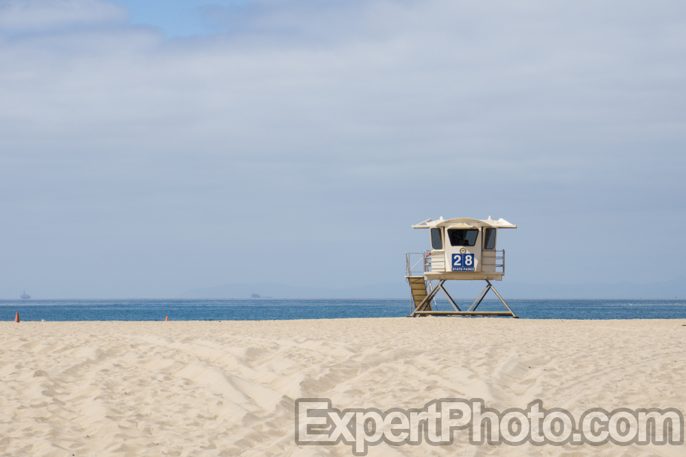 Nice photo of Lifeguard Tower 28 Huntington Beach