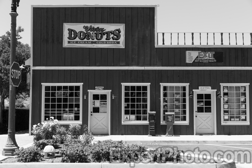 Nice photo of Vista Donuts