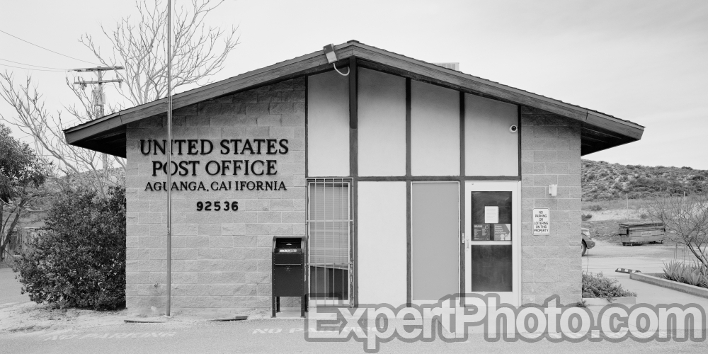 Nice photo of Aguanga Post Office