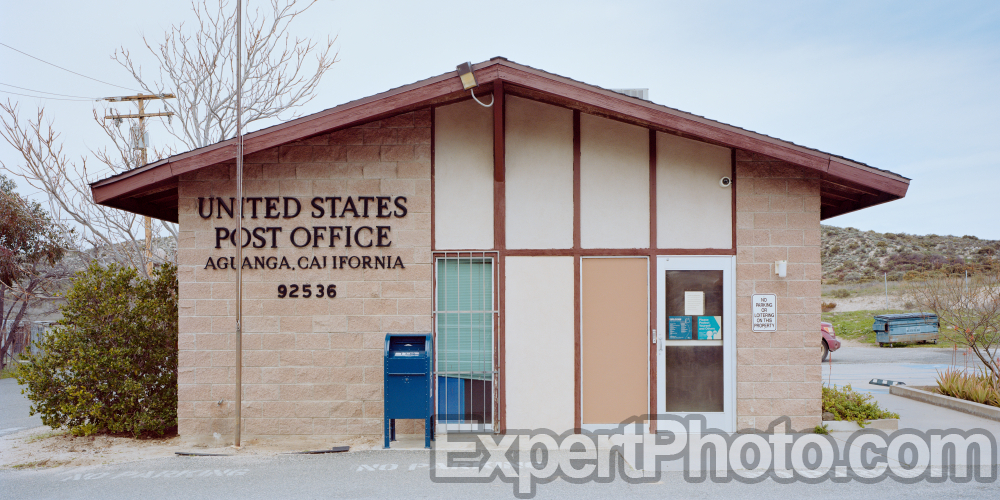 Nice photo of Aguanga Post Office