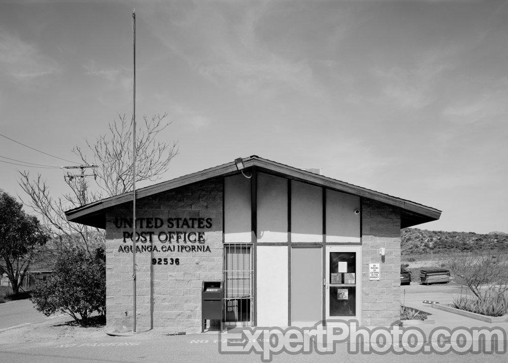 Nice photo of Aguanga Post Office