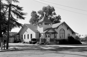 Nice photo of Pilgrim Congregational Church